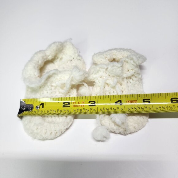 Vintage Knitted Handmade Crochet Baby Booties White - Picture 4 of 5